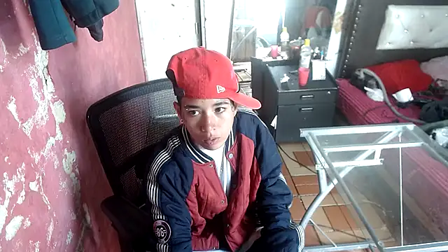 Snapshot of bad_couple_sex chatting on 11.16.25 bad couple sex online show from 11.16.25