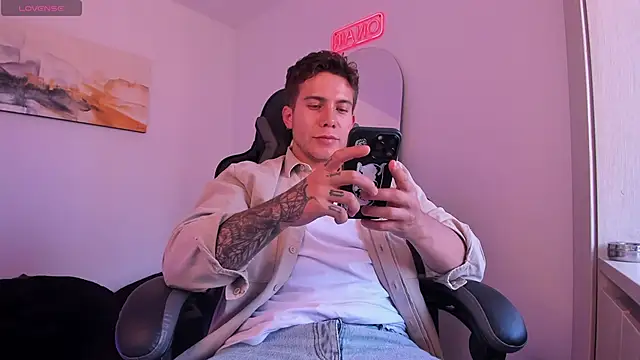 LucianSinclair online show from 01.12.25