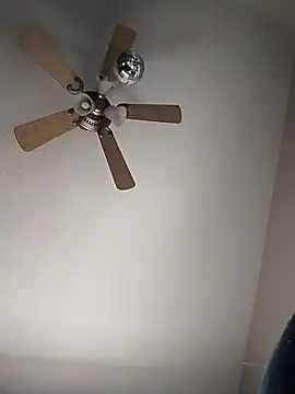 Snapshot of Everlyrose27 chatting on 01.12.26 Everlyrose27 online show from 01.12.26