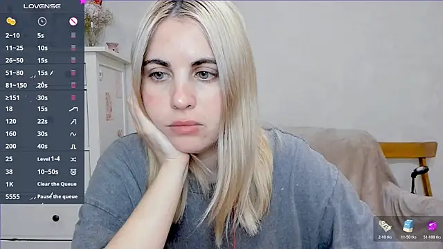 pawpaws online show from 11.09.25