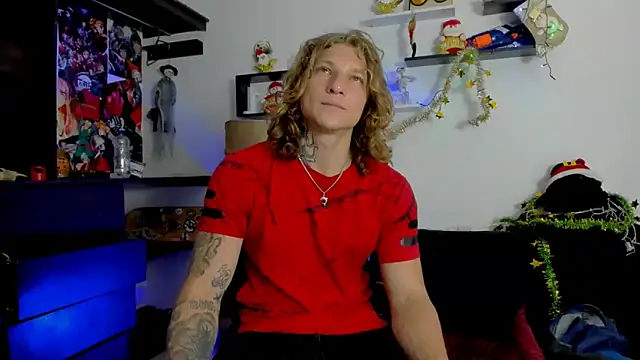 Snapshot of Tom_Krakow chatting on 12.31.24 Tom Krakow online show from 12.31.24