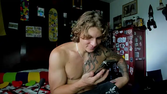 Tom Krakow online show from 10.24.25