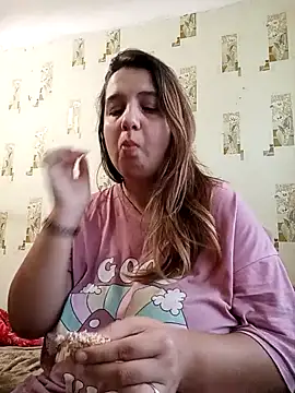 Snapshot of Anna_Ki chatting on 09.29.25 Anna Ki online show from 09.29.25