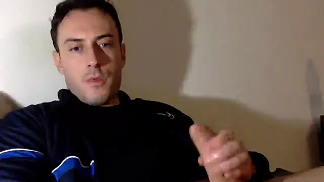 Snapshot of mainnrd chatting on 02.13.25 mainnrd online show from 02.13.25