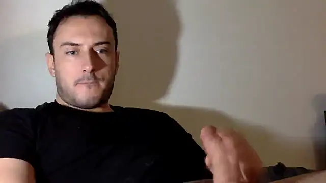 Snapshot of mainnrd chatting on 02.17.25 mainnrd online show from 02.17.25