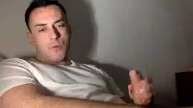 Snapshot of mainnrd chatting on 11.05.25 mainnrd online show from 11.05.25