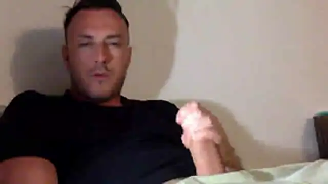 Snapshot of mainnrd chatting on 06.05.26 mainnrd online show from 06.05.26