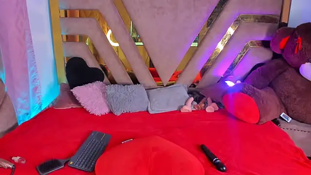 naatashamendozaa online show from 02.09.25