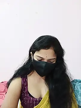 Snapshot of Keerthi-Telugu chatting on 02.17.25 Keerthi-Telugu online show from 02.17.25