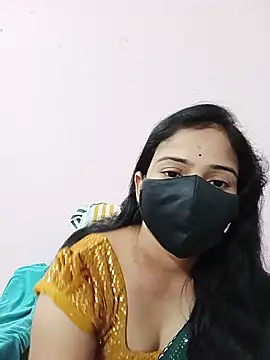 Snapshot of Keerthi-Telugu chatting on 02.19.25 Keerthi-Telugu online show from 02.19.25