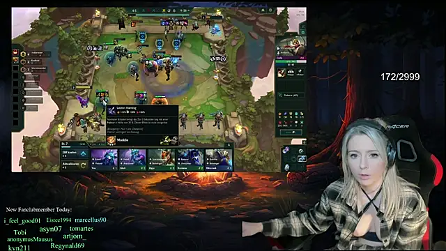 Snapshot of Lisaonthemoon chatting on 02.03.25 Lisaonthemoon online show from 02.03.25