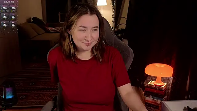 Snapshot of Megan__Hart chatting on 02.21.25 Megan Hart online show from 02.21.25