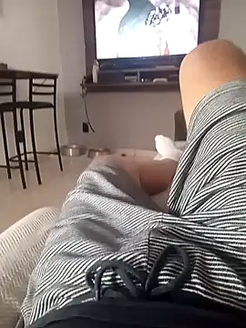 Snapshot of dredre1069 chatting on 12.13.24 dredre1069 online show from 12.13.24