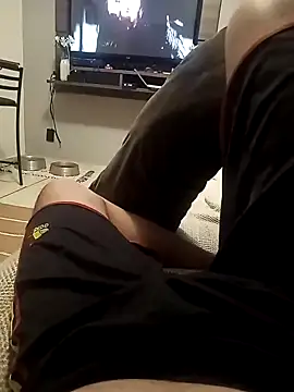 Snapshot of dredre1069 chatting on 09.28.25 dredre1069 online show from 09.28.25