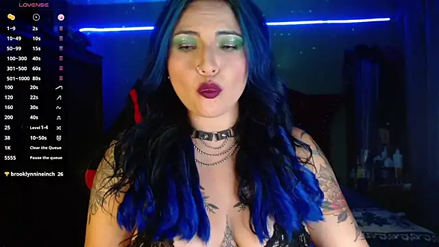 black wiidow online show from 01.23.25