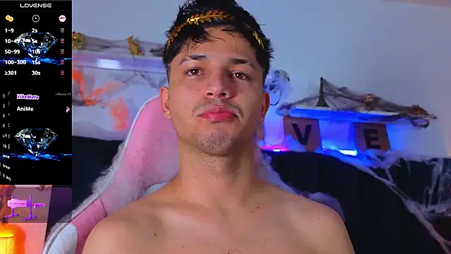 Issac james  online show from 10.26.25