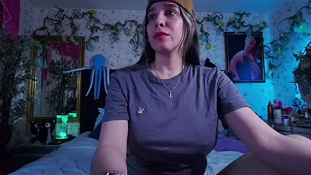 Elizabeth77  online show from 01.16.25