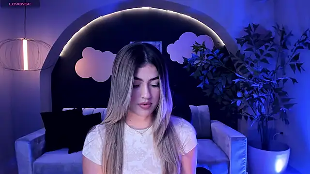 PaulinaSantos  online show from 03.01.25