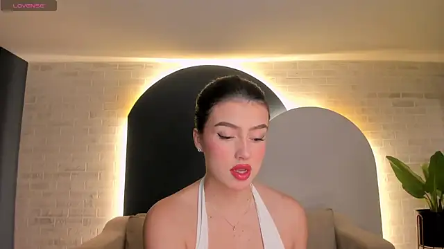 PaulinaSantos  online show from 11.09.25