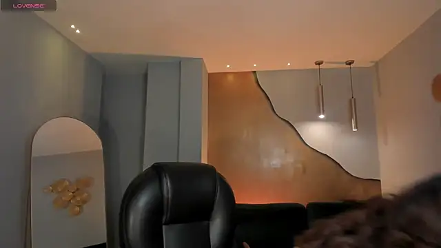PaulinaSantos  online show from 05.22.26