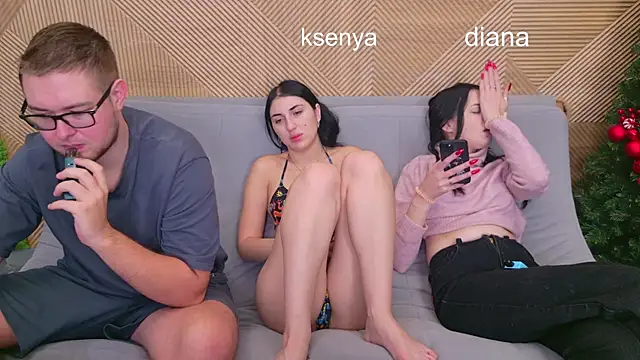 Ksenny online show from 12.17.25