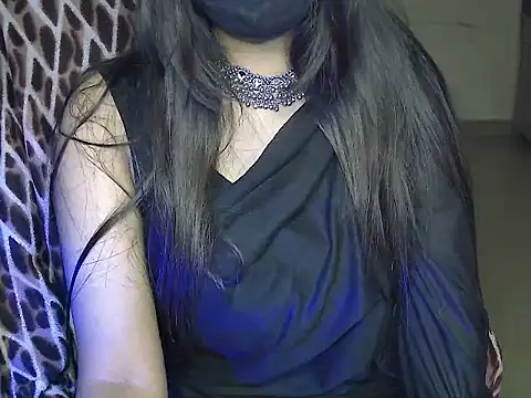 Snapshot of ZALIM_HASEENA chatting on 11.23.25 ZALIM HASEENA online show from 11.23.25