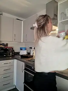 SweetMonicaUK online show from 01.07.25