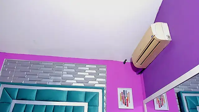 LORENSCOLLINS online show from 02.21.26