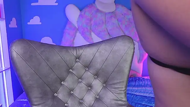 Snapshot of miss_keisi chatting on 02.20.26 miss keisi online show from 02.20.26