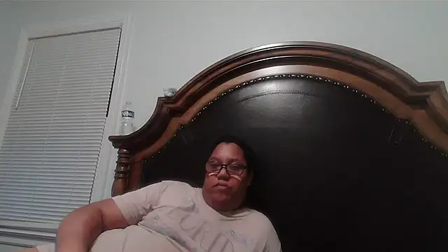 ebonyred online show from 02.01.25