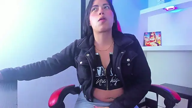 sylvana 19 online show from 09.15.25