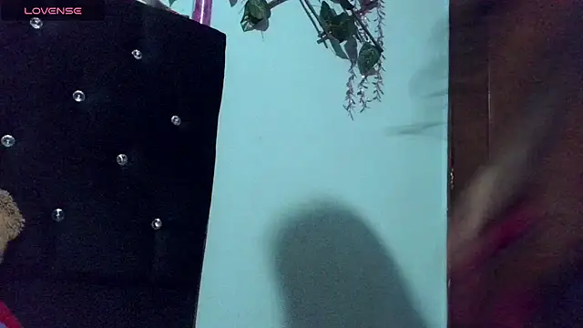 sylvana 19 online show from 09.27.25