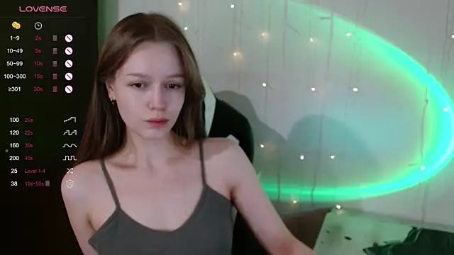 Snapshot of amelia_sweeti chatting on 11.01.25 amelia sweeti online show from 11.01.25