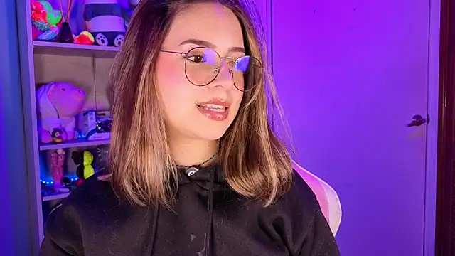 EmilyMiller  online show from 05.19.26