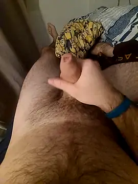 Snapshot of doudoucharlyc4 chatting on 02.15.25 doudoucharlyc4 online show from 02.15.25