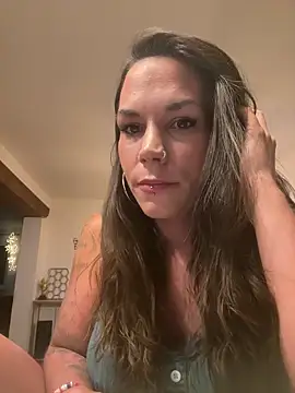 Lady Knaller online show from 06.10.26