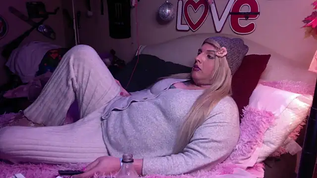 Blakelytgirl online show from 02.13.25