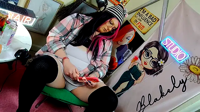 Blakelytgirl online show from 04.17.26