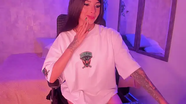 ChloeAddamss online show from 03.18.25