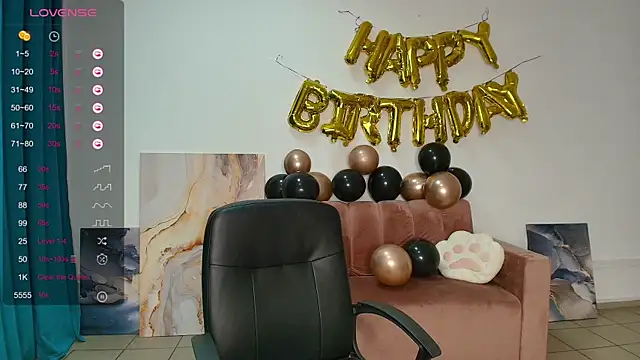 ElmiraPowers online show from 11.26.25