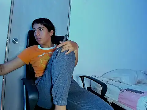 skinnyanai2 online show from 11.10.25