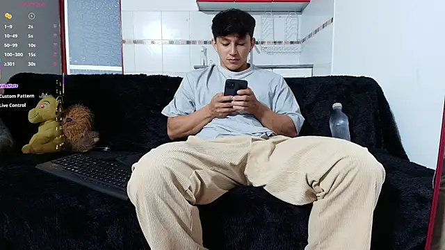 jacques cardiet online show from 04.08.26