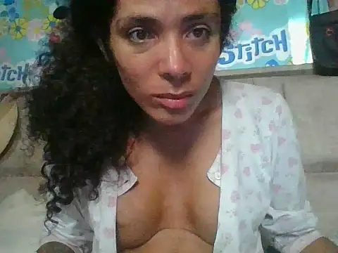 Nadia Monroe online show from 04.07.26