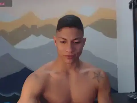 Snapshot of aalan_foxter chatting on 02.10.25 aalan foxter online show from 02.10.25