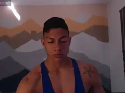 Snapshot of aalan_foxter chatting on 02.12.25 aalan foxter online show from 02.12.25