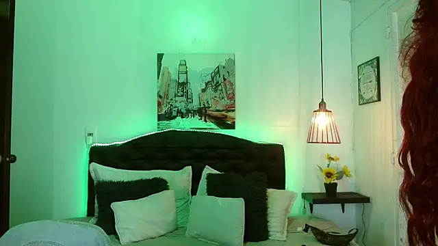 Dominik girl online show from 03.04.25