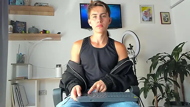 manucute 23  online show from 11.29.25