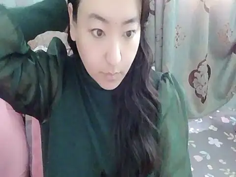 Snapshot of Xylona666 chatting on 02.01.25 Xylona666 online show from 02.01.25