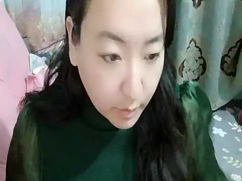 Snapshot of Xylona666 chatting on 02.01.25 Xylona666 online show from 02.01.25