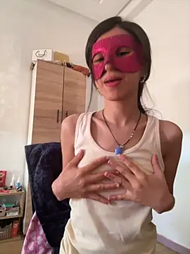 Snapshot of ZINA-MOROCCO chatting on 11.09.25 ZINA-MOROCCO online show from 11.09.25